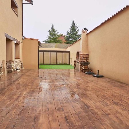 Casa Rural Nueve Villas Amusco Exterior photo